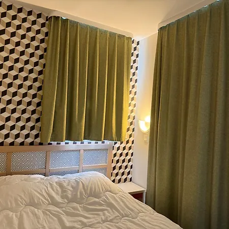 F2 Village Cap Esterel- Vue Montagnes Et Golf- équipements Inclus *