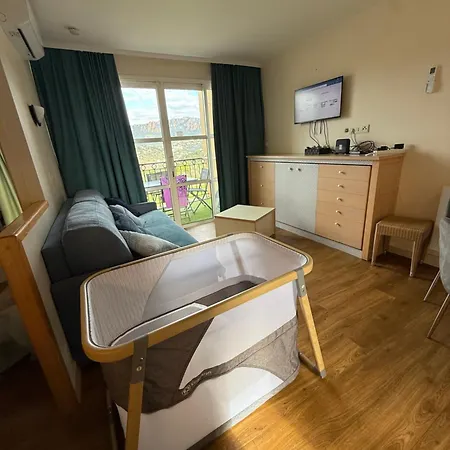 Apartment F2 Village Cap Esterel- Vue Montagnes Et Golf- Equipements Inclus Saint-Raphael (Var)