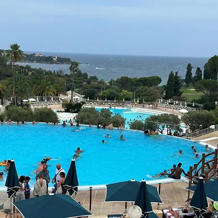 F2 Village Cap Esterel- Vue Montagnes Et Golf- Equipements Inclus Apartment Saint-Raphael (Var)