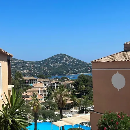 Appartement F2 Village Cap Esterel- Vue Montagnes Et Golf- équipements Inclus
